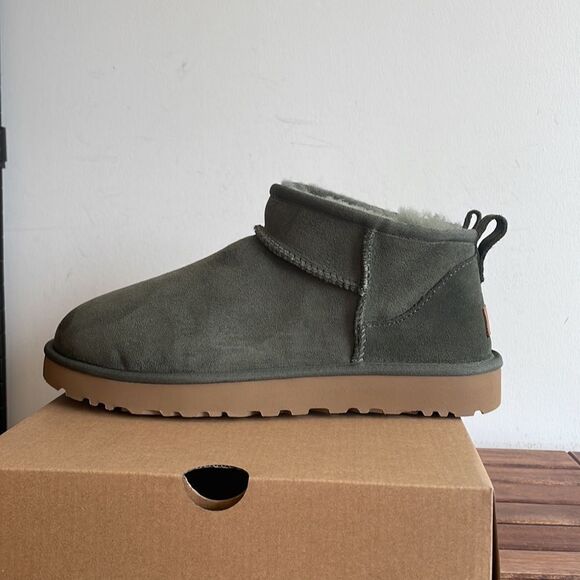 UGG Classic Ultra Mini Forest Night Women Size 11 - Picture 8 of 14